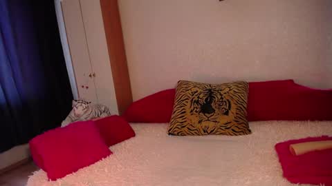 Snapshot of camilashine chatting on 06-16-26, 12:24 camilashine online show from 06-16-26, 12:24