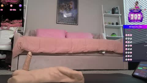 Snapshot of camillacassidy chatting on 04-11-26, 10:25 CamillaCassidy online show from 04-11-26, 10:25