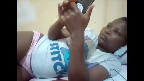 Snapshot of camillah_sweet chatting on 06-04-26, 06:14 camillah_sweet online show from 06-04-26, 06:14
