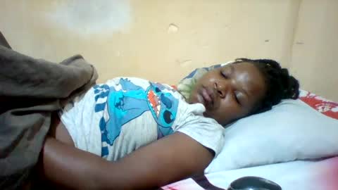 Snapshot of camillah_sweet chatting on 06-22-26, 02:13 camillah_sweet online show from 06-22-26, 02:13