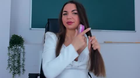 Snapshot of camillalarson chatting on 04-21-26, 03:02 Camilla online show from 04-21-26, 03:02