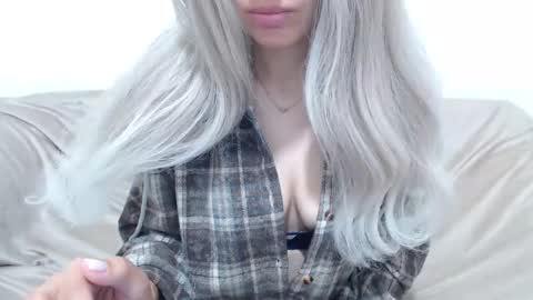 CamilleBunny online show from 05-15-26, 01:56