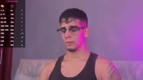 Snapshot of camilo_ospina_ chatting on 01-09-25, 06:38 INDEPENDENT MODEL online show from 01-09-25, 06:38