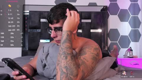 Snapshot of camilo_ospina_ chatting on 02-02-25, 03:07 INDEPENDENT MODEL online show from 02-02-25, 03:07