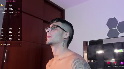 Snapshot of camilo_ospina_ chatting on 02-04-25, 01:56 INDEPENDENT MODEL online show from 02-04-25, 01:56