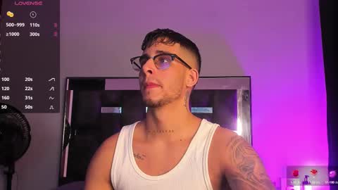 Snapshot of camilo_ospina_ chatting on 03-02-25, 04:50 INDEPENDENT MODEL online show from 03-02-25, 04:50