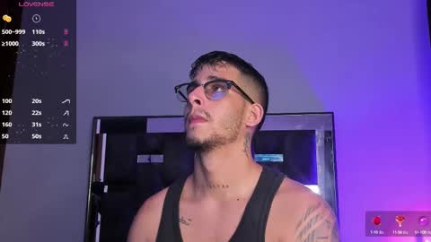 Snapshot of camilo_ospina_ chatting on 03-11-25, 11:59 INDEPENDENT MODEL online show from 03-11-25, 11:59