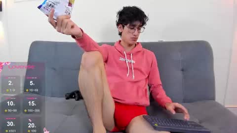Snapshot of camilo_stark chatting on 06-19-26, 03:33 Camilo online show from 06-19-26, 03:33