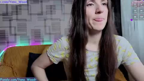 Snapshot of camkitana01 chatting on 06-17-26, 12:50 Kitana online show from 06-17-26, 12:50