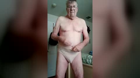 camlover12312345 online show from 06-18-26, 11:58