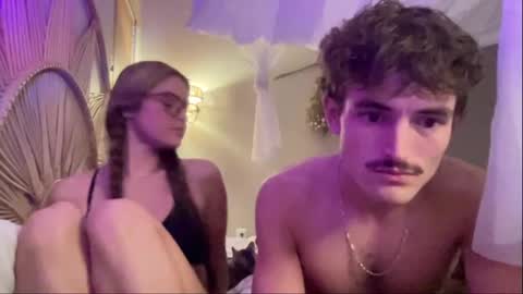 camncaroline online show from 09-17-25, 01:51