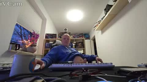 campdavid79 online show from 01-01-25, 03:03