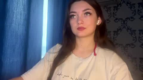 Snapshot of cancychill chatting on 03-18-26, 06:16 Kate online show from 03-18-26, 06:16