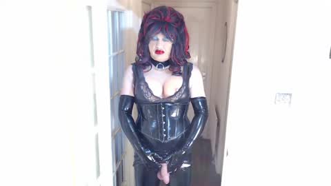 Snapshot of candi_smokes chatting on 04-17-26, 12:52 candi smokes online show from 04-17-26, 12:52