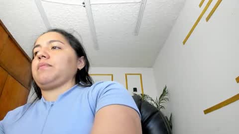 Candy  online show from 05-26-26, 01:07