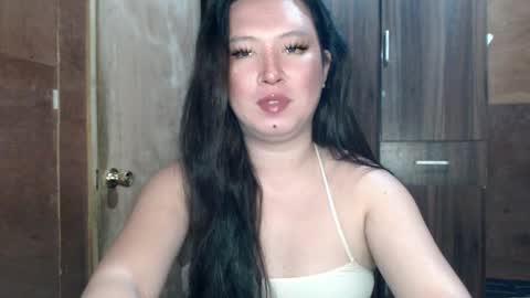 candiiice18 online show from 03-18-26, 06:49