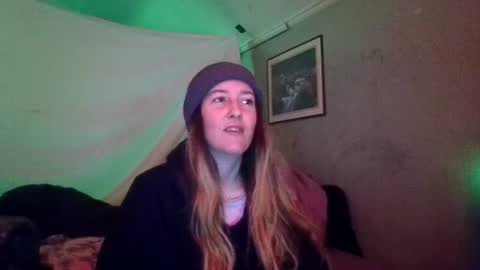 Snapshot of candismiths chatting on 12-02-25, 09:32 Candi online show from 12-02-25, 09:32