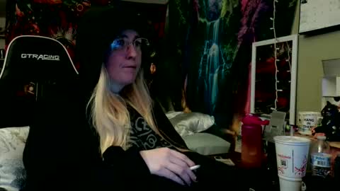 Candi online show from 06-10-26, 01:21