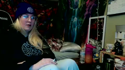 Candi online show from 06-13-26, 03:43