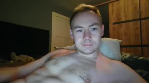 Snapshot of candy_boy_xoxo chatting on 02-11-26, 05:29 candy_boy_xoxo online show from 02-11-26, 05:29