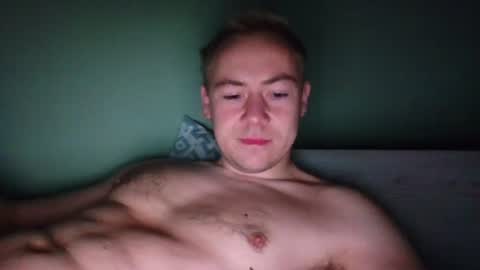 Snapshot of candy_boy_xoxo chatting on 06-14-26, 04:58 candy_boy_xoxo online show from 06-14-26, 04:58