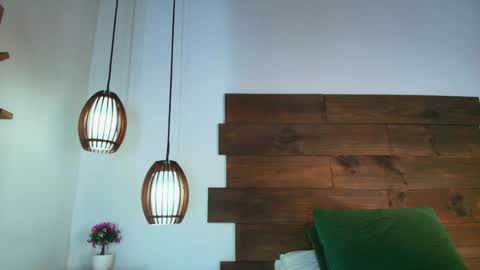 Jolie online show from 03-26-26, 08:03