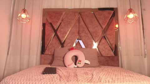 Snapshot of candy_gardeen chatting on 09-17-25, 08:10 CANDY online show from 09-17-25, 08:10