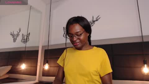 Snapshot of candy_lovee6 chatting on 06-04-26, 09:10 CANDY LOVE DANNA online show from 06-04-26, 09:10