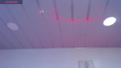 Snapshot of candy_lux_ chatting on 02-06-26, 09:51 Candy online show from 02-06-26, 09:51