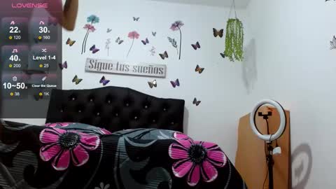 Snapshot of candy_mendez chatting on 03-03-25, 10:10 candy mendez online show from 03-03-25, 10:10