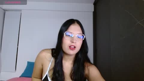 Candy  online show from 05-06-26, 12:30