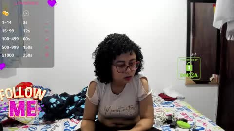 candy_val online show from 01-18-26, 05:11