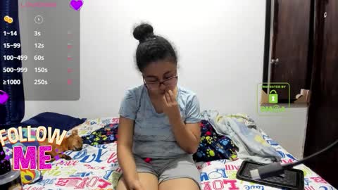 candy_val online show from 03-19-26, 04:49
