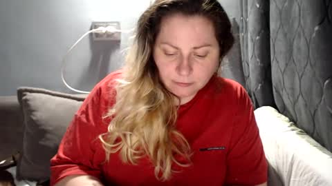 Snapshot of candycream74 chatting on 06-15-26, 07:38 Laura online show from 06-15-26, 07:38