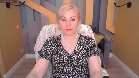 Snapshot of candylons chatting on 04-27-26, 06:39 CandyLons online show from 04-27-26, 06:39
