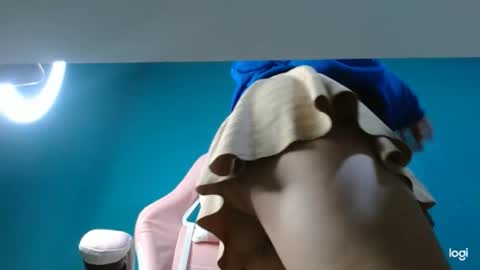 Snapshot of candymilfff chatting on 02-06-26, 10:13 candymilfff online show from 02-06-26, 10:13