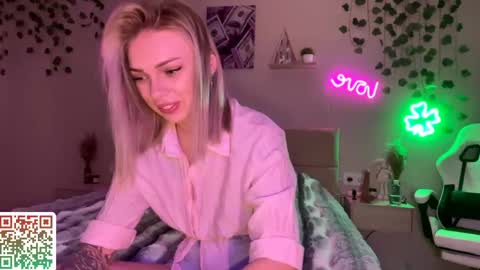 Candy online show from 05-14-26, 08:10
