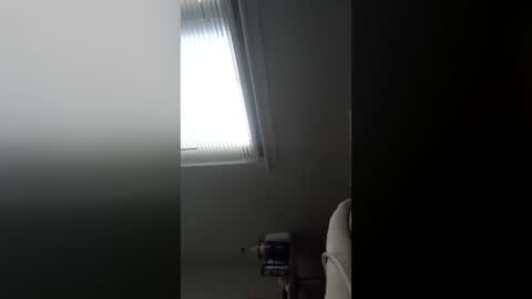 candyredxo2024 online show from 07-04-26, 07:42