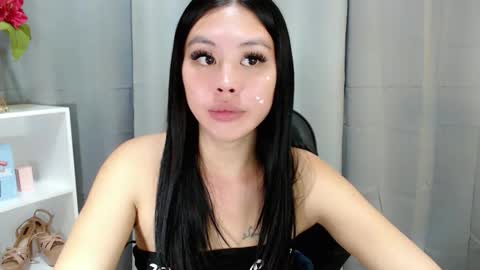 Snapshot of candysweetcum_ chatting on 04-10-26, 08:57 CALL ME SAM online show from 04-10-26, 08:57