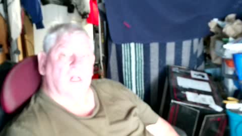 canoelicker69 online show from 07-12-26, 02:41