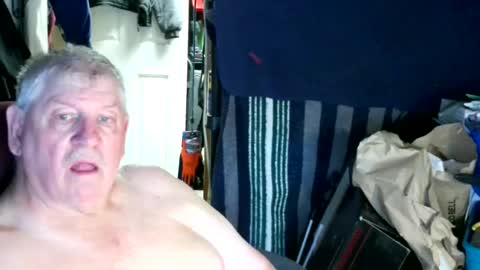 canoelicker69 online show from 07-25-26, 08:28