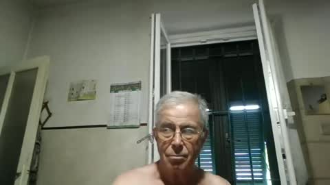 Snapshot of cantera577 chatting on 06-25-26, 04:55 cantera577 online show from 06-25-26, 04:55