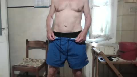 Snapshot of cantera577 chatting on 07-10-26, 01:36 cantera577 online show from 07-10-26, 01:36