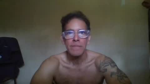Snapshot of captainfox_ chatting on 07-18-26, 01:04 captainfox_ online show from 07-18-26, 01:04