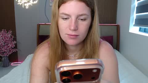 Lana online show from 04-10-26, 03:12