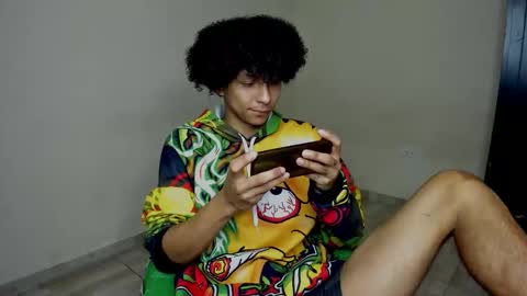 Carlos and Cristian  online show from 01-11-26, 06:24