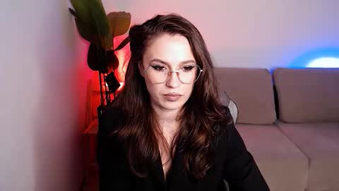 Snapshot of care_sensual chatting on 11-20-25, 04:40 Mary online show from 11-20-25, 04:40