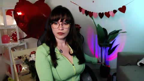 Snapshot of care_sensual chatting on 04-01-26, 09:45 Mary online show from 04-01-26, 09:45