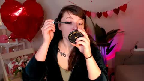 Snapshot of care_sensual chatting on 04-02-26, 07:33 Mary online show from 04-02-26, 07:33