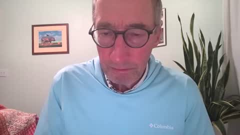 Caressluving online show from 08-08-26, 05:09